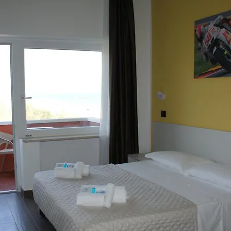 Palazzo Caveja 3* Ρίμινι