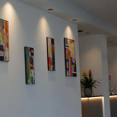 Palazzo Caveja 3* Ρίμινι